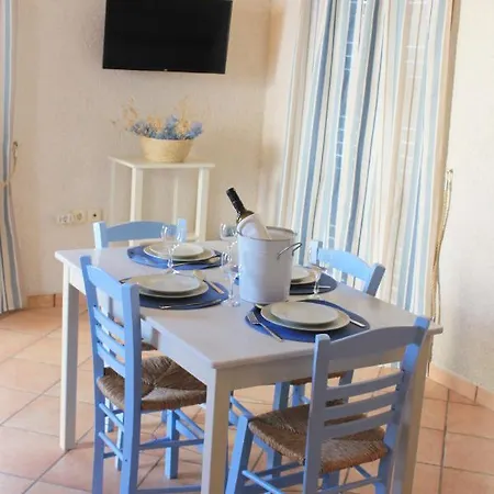 Syros//erina House...comfy With Sea View!! Apartmán Vári